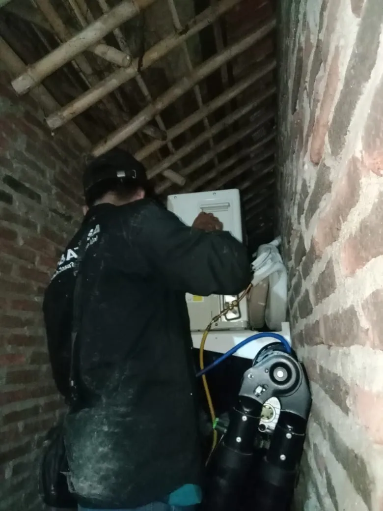 Instalasi AC Wall Mount