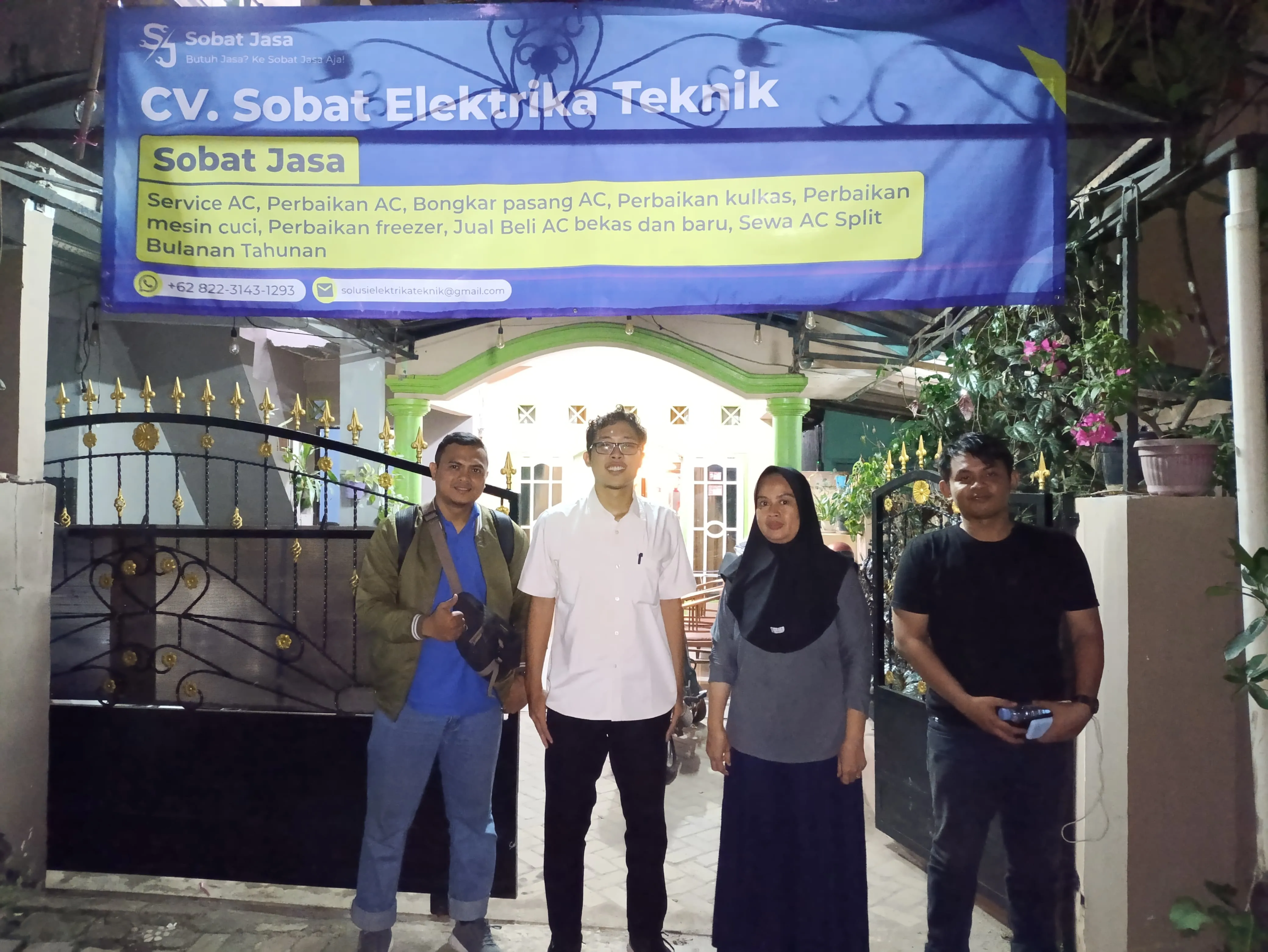 Cuci AC Indoor dan Outdoor