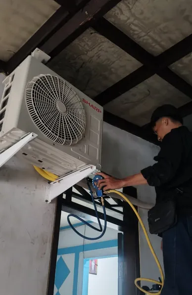 Perbaikan AC